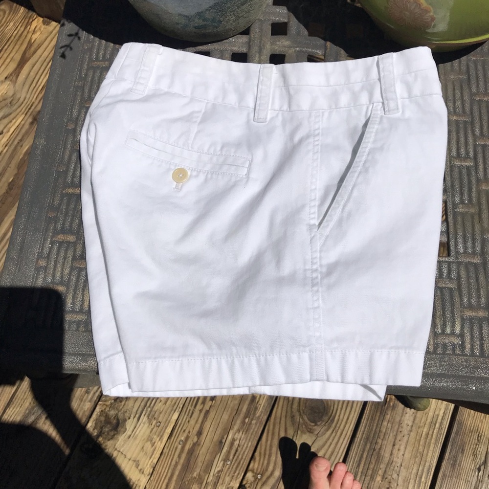 - J.Crew Chino Shorts - Size 00 - Picture 4 of 6